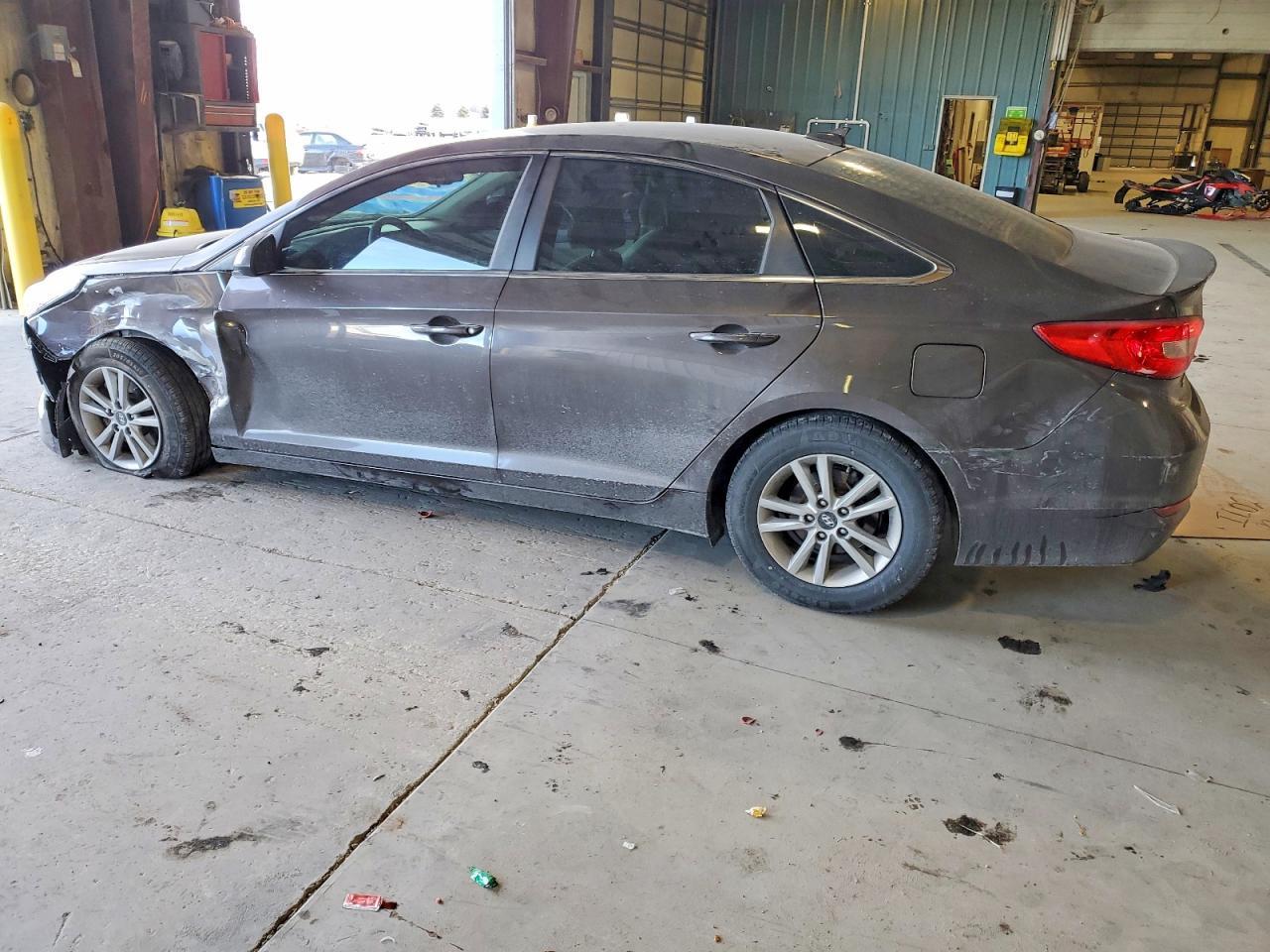 2016 HYUNDAI SONATA