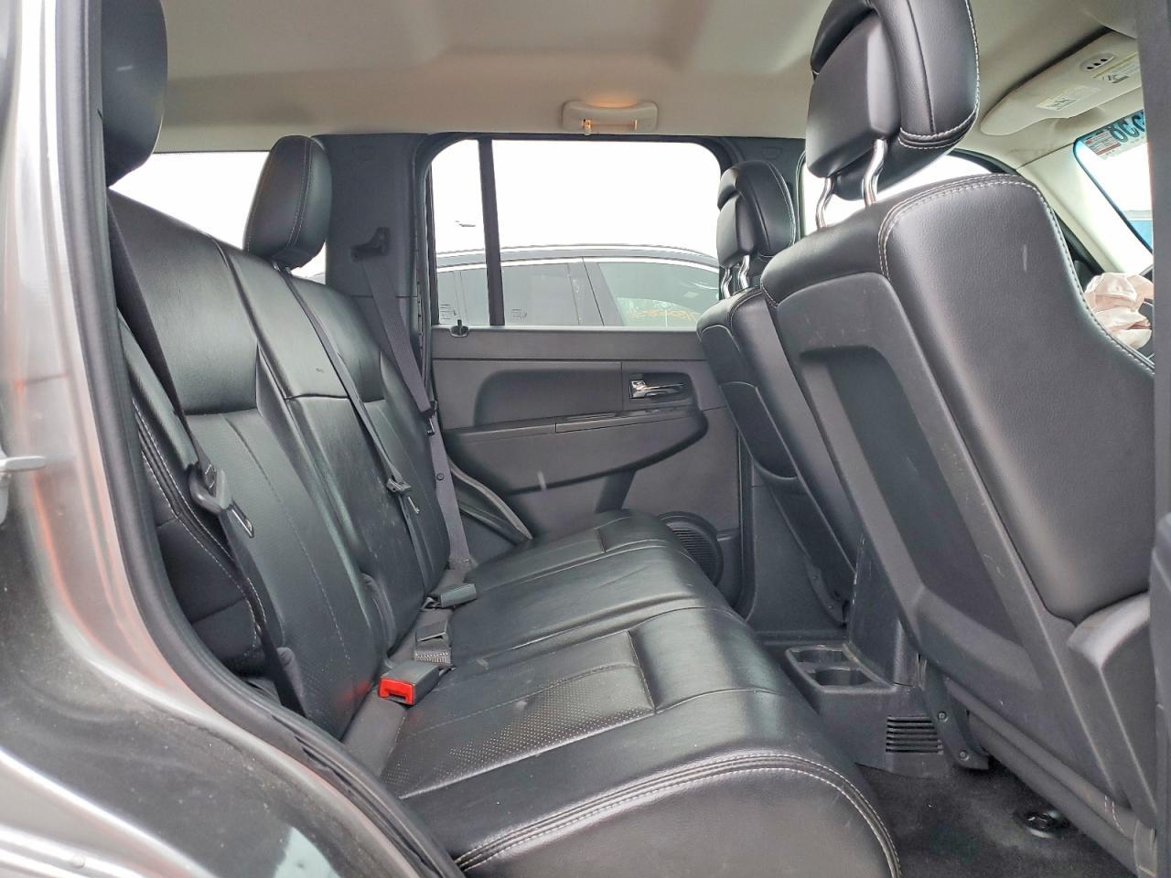 2012 JEEP Liberty