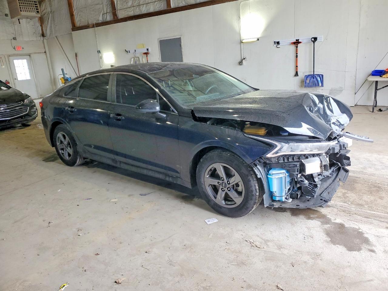 2023 KIA K5