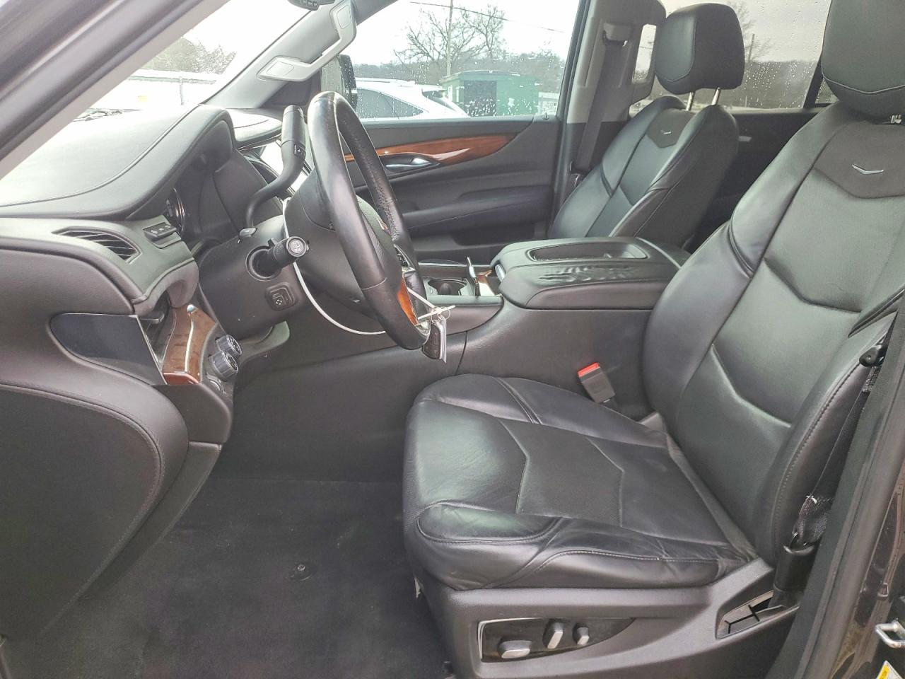 2016 CADILLAC ESCALADE