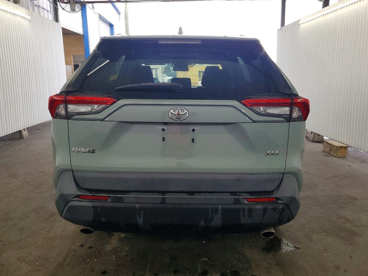 2020 TOYOTA RAV4