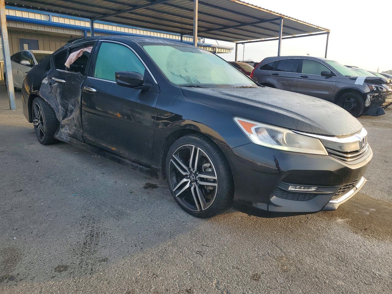2017 HONDA ACCORD