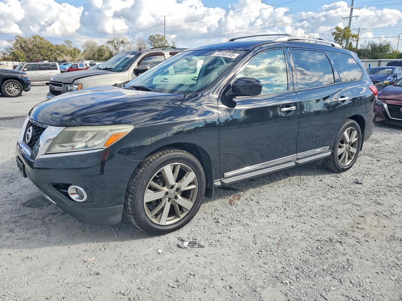 2014 NISSAN PATHFINDER