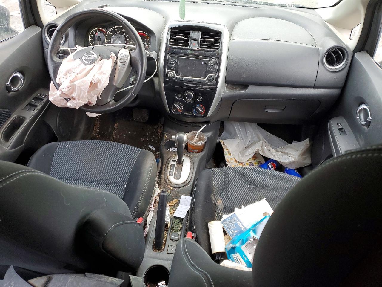 2016 NISSAN Versa Note