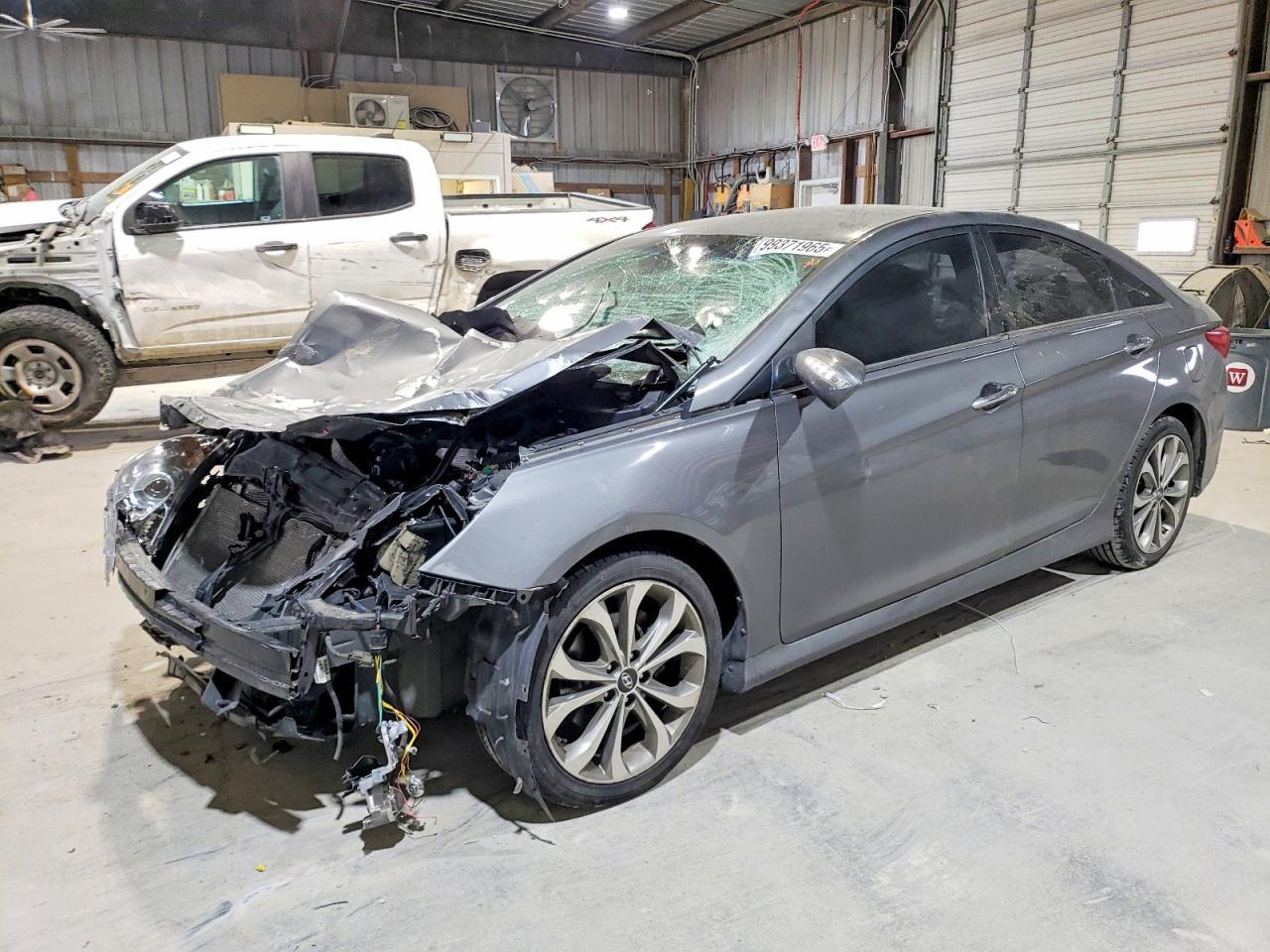 2014 HYUNDAI SONATA