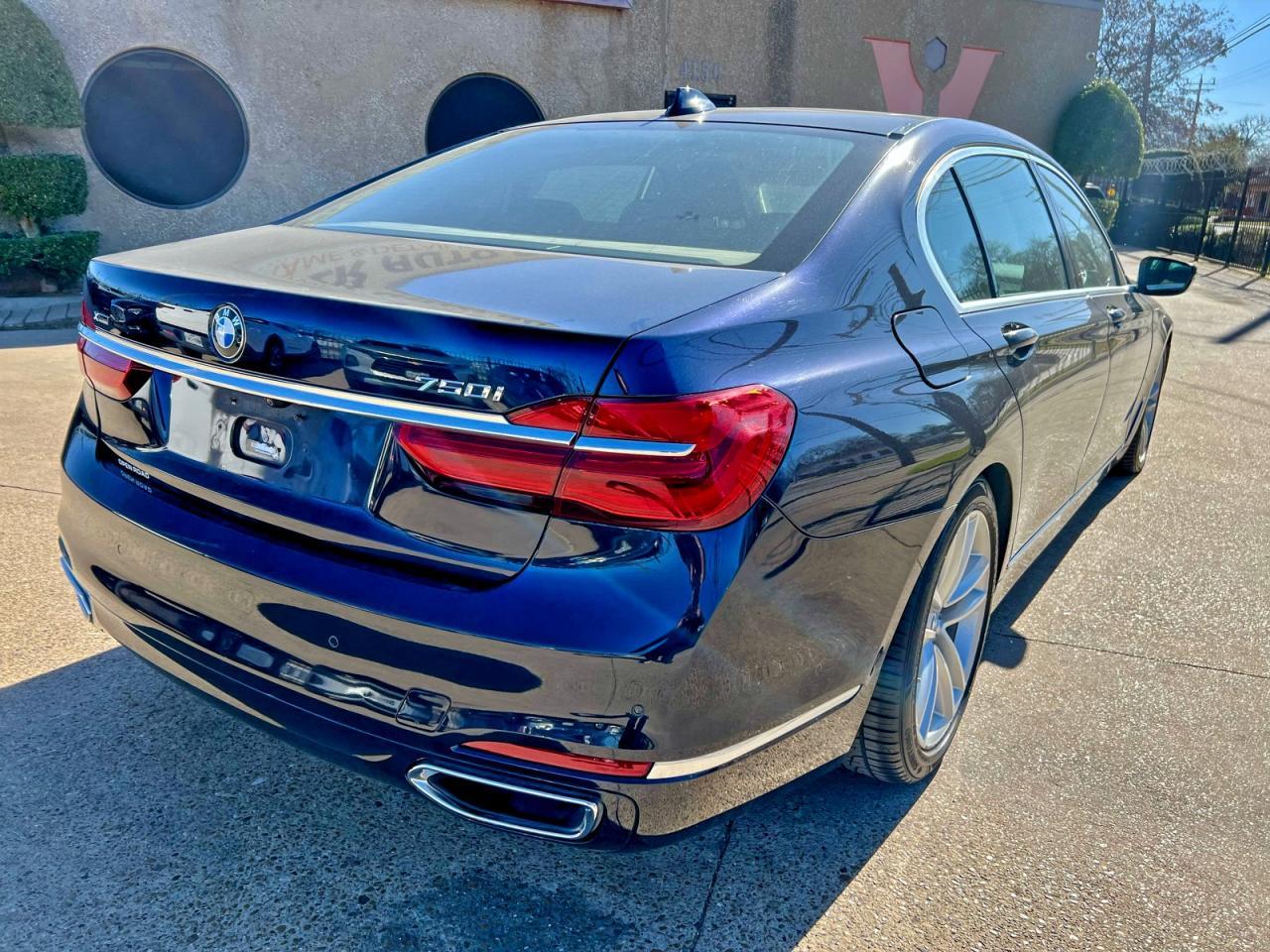 2016 BMW 7 series