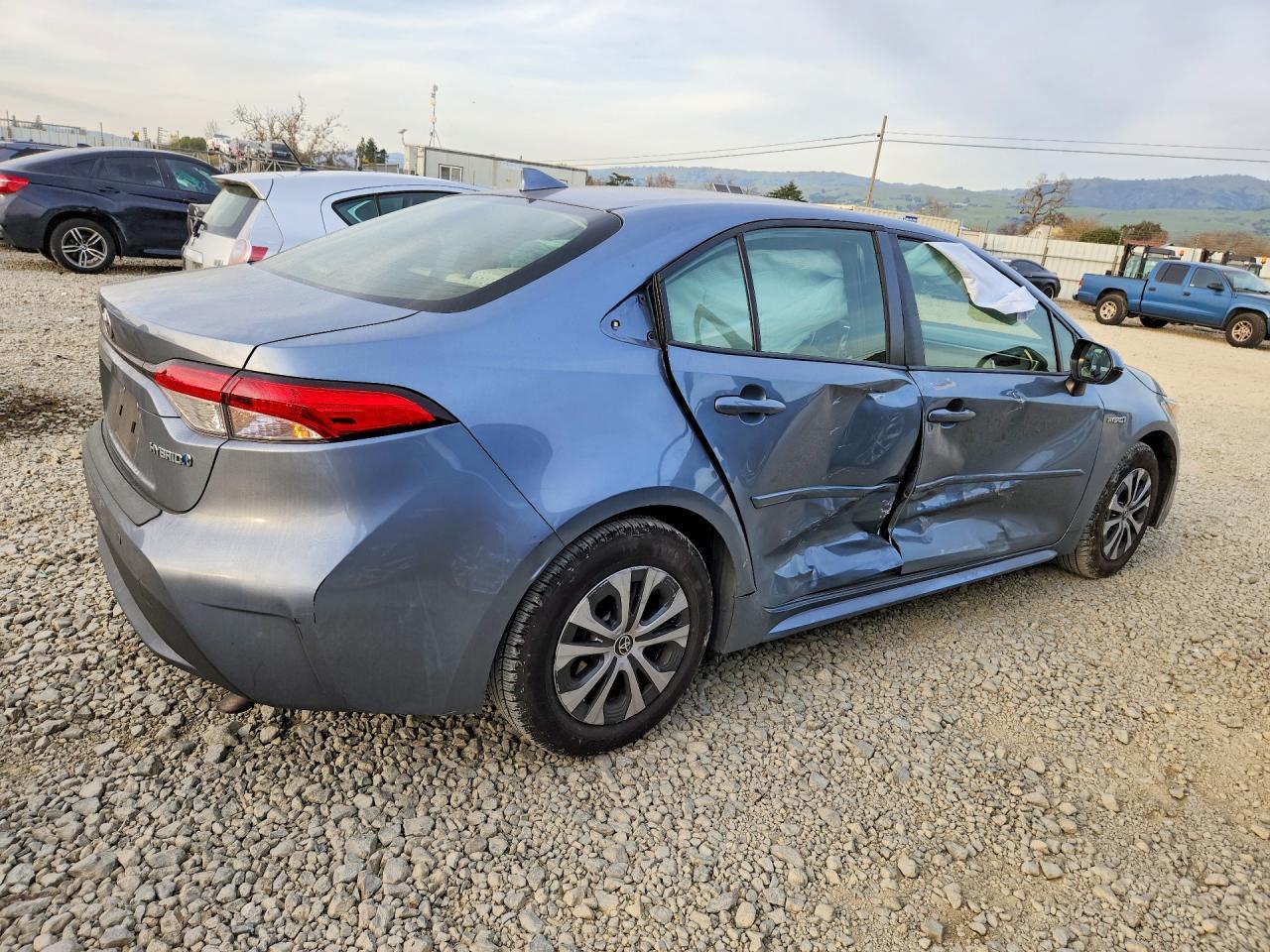 2021 TOYOTA COROLLA