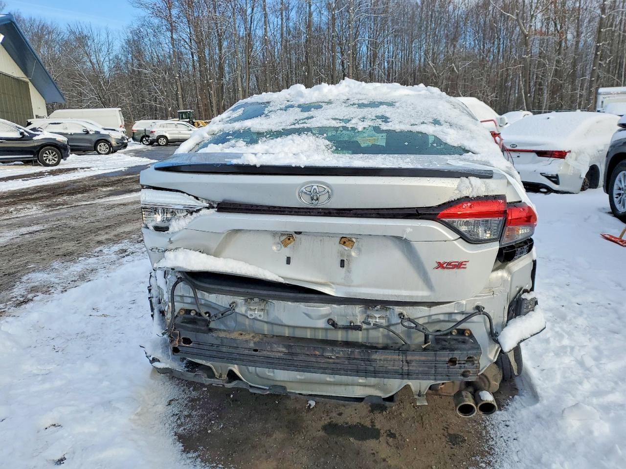 2021 TOYOTA COROLLA