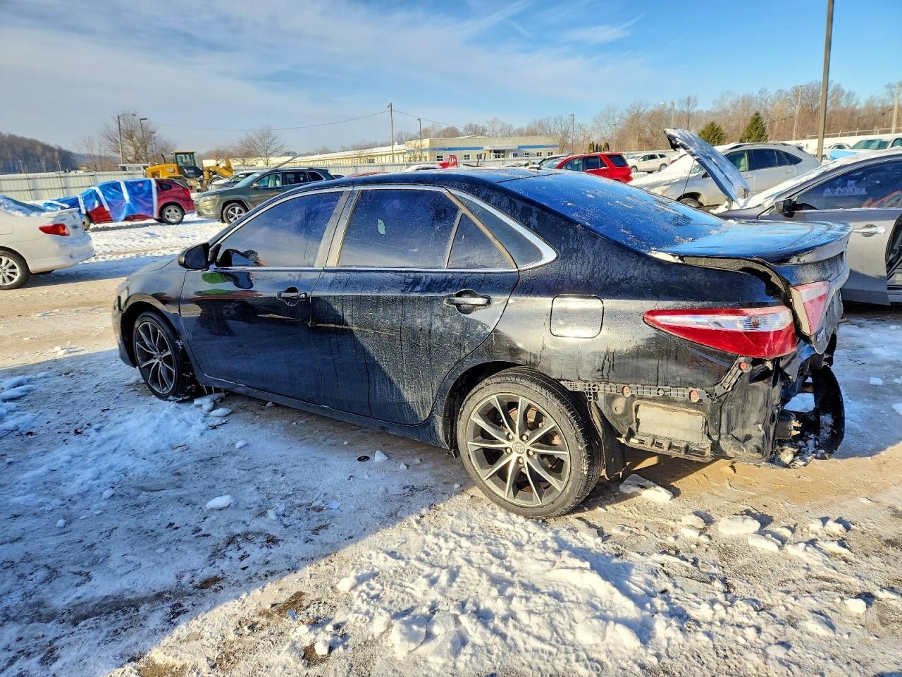 2015 TOYOTA CAMRY