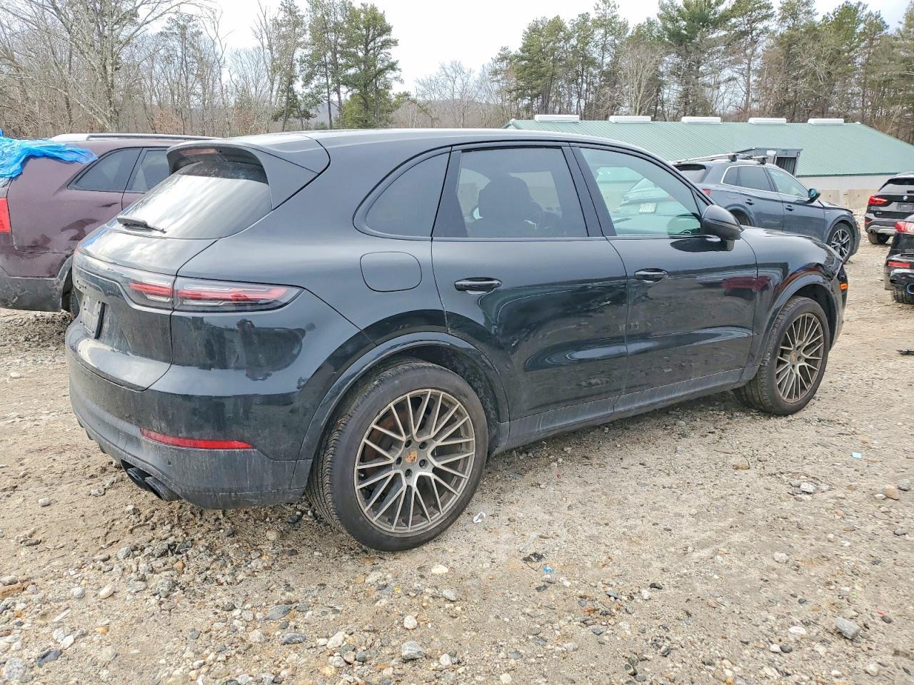 2023 PORSCHE CAYENNE