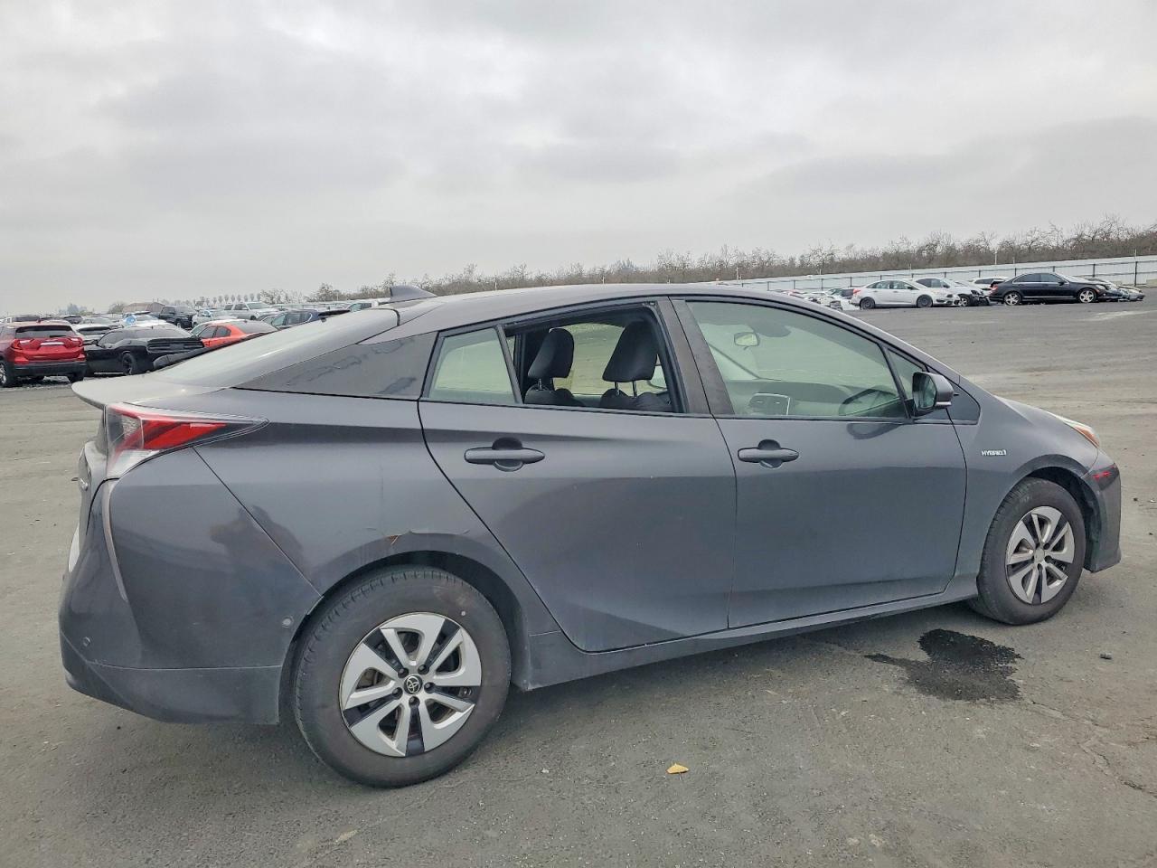 2018 TOYOTA PRIUS