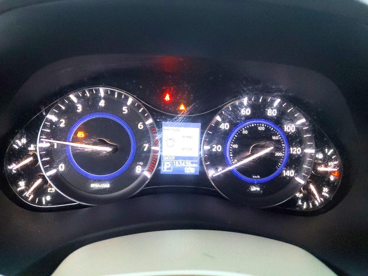 2016 INFINITI QX80