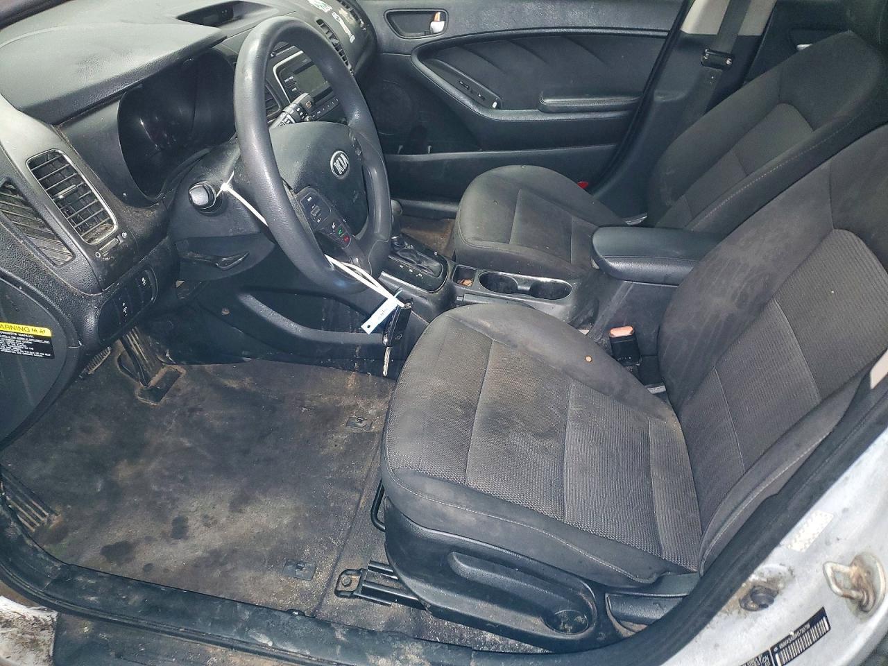 2017 KIA FORTE