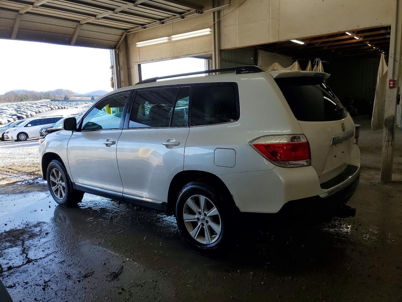 2013 TOYOTA HIGHLANDER