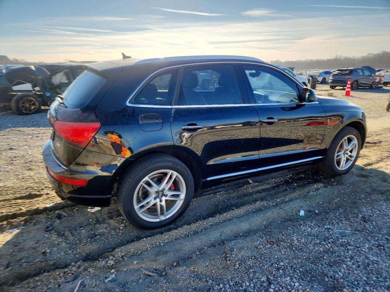 2016 AUDI Q5