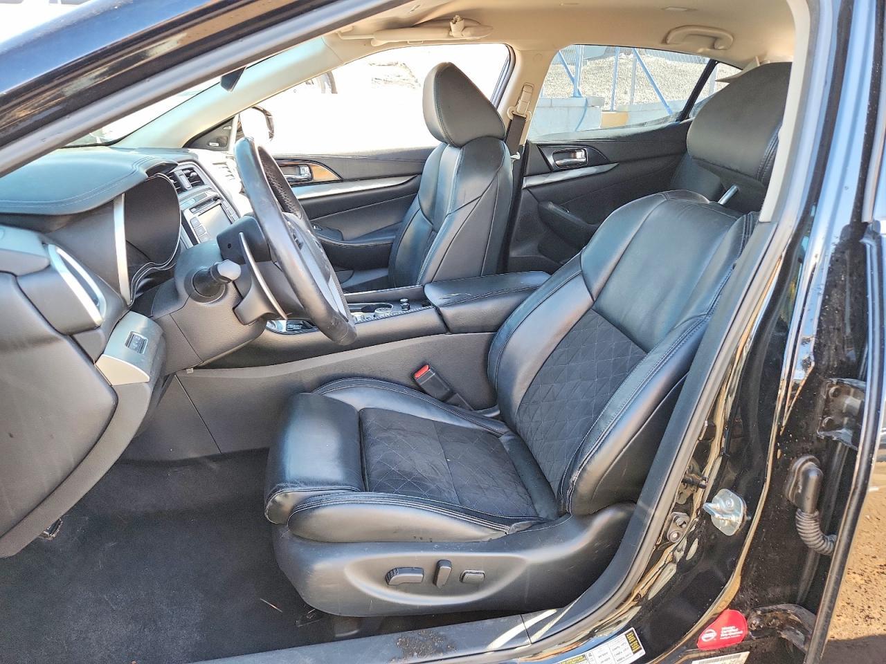 2018 NISSAN Maxima