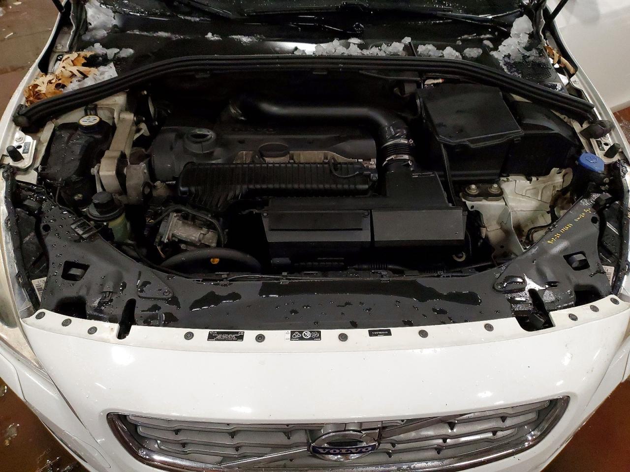 2013 VOLVO S60