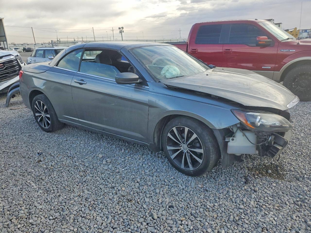 2012 CHRYSLER 200