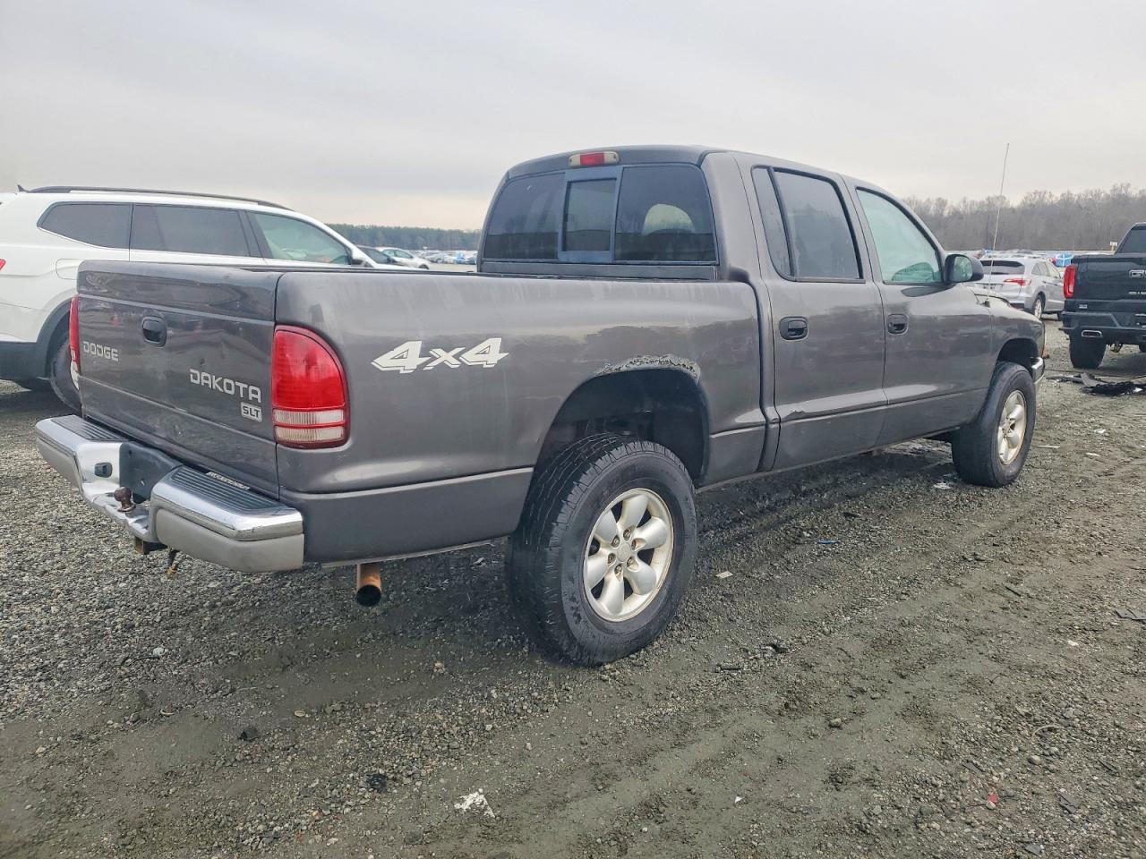 2004 DODGE Dakota