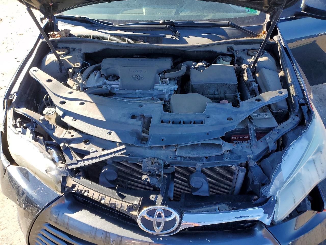 2016 TOYOTA CAMRY