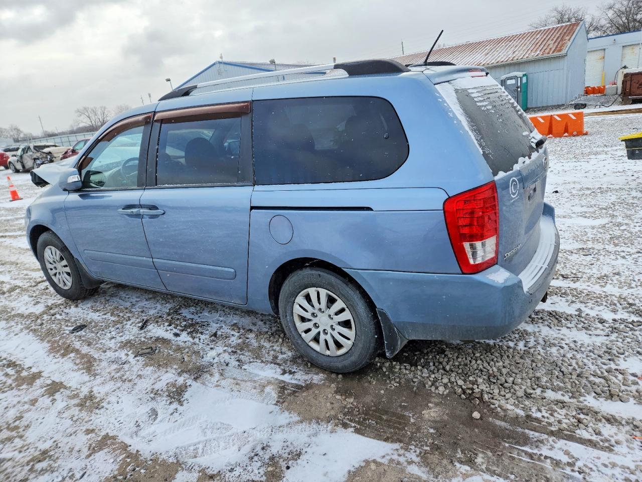 2011 KIA SEDONA
