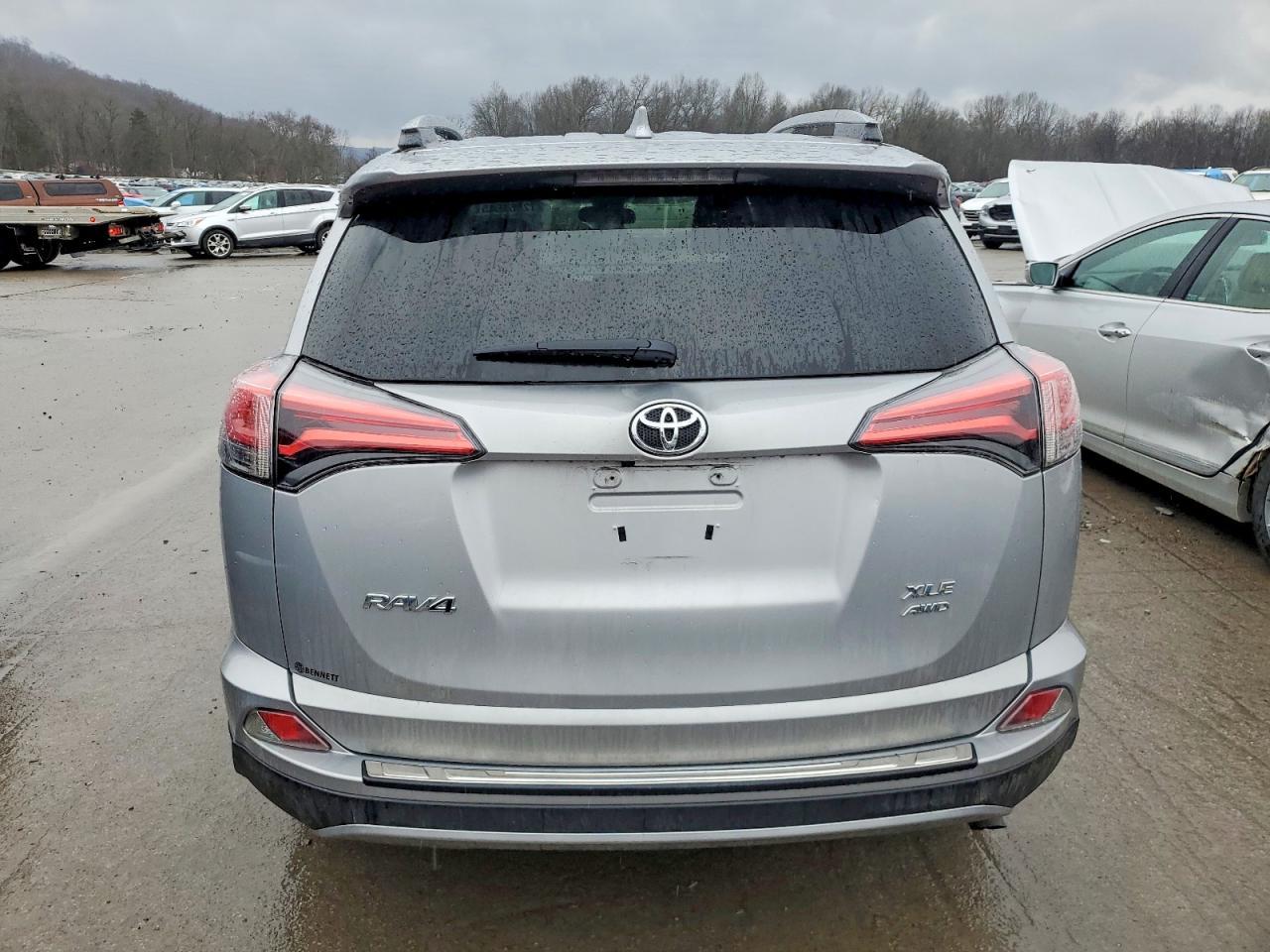 2017 TOYOTA RAV4