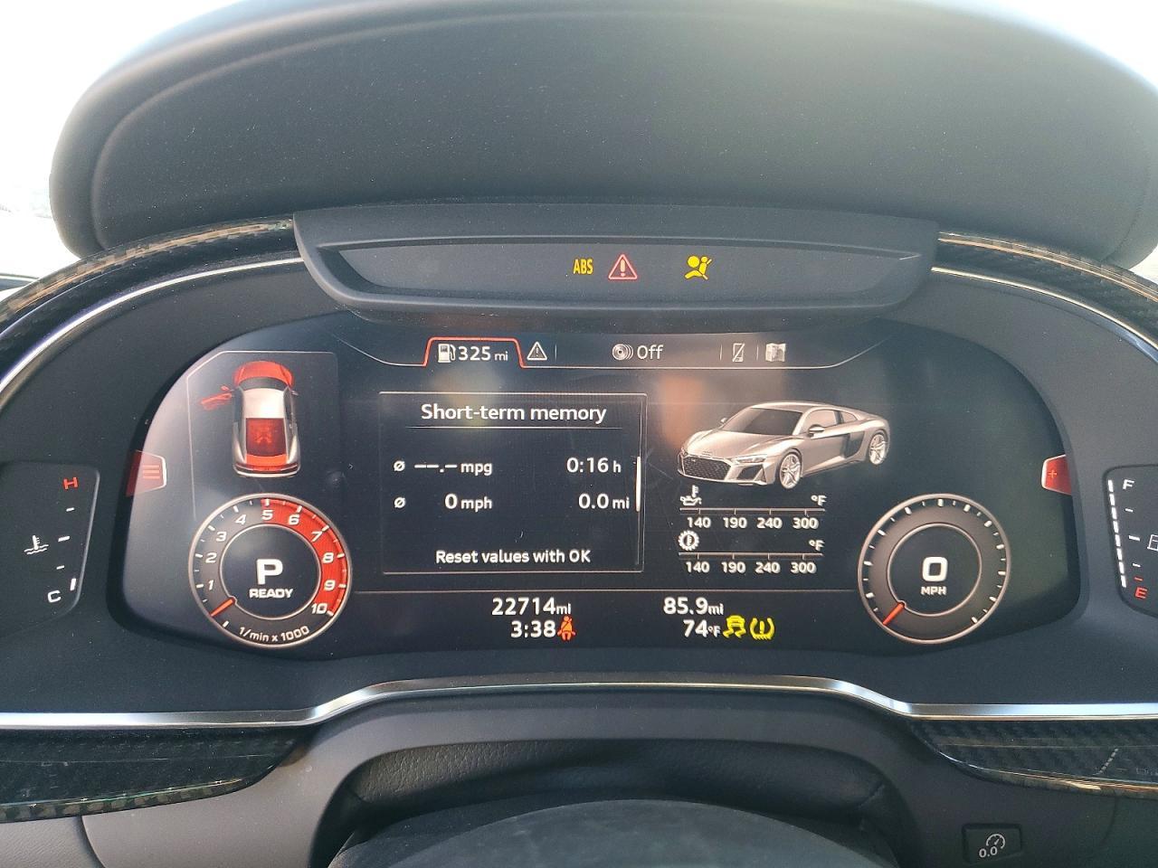 2020 AUDI R8