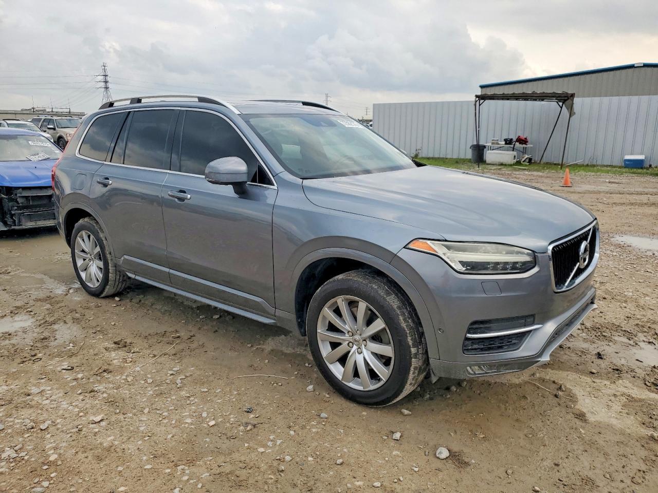 2016 VOLVO XC90