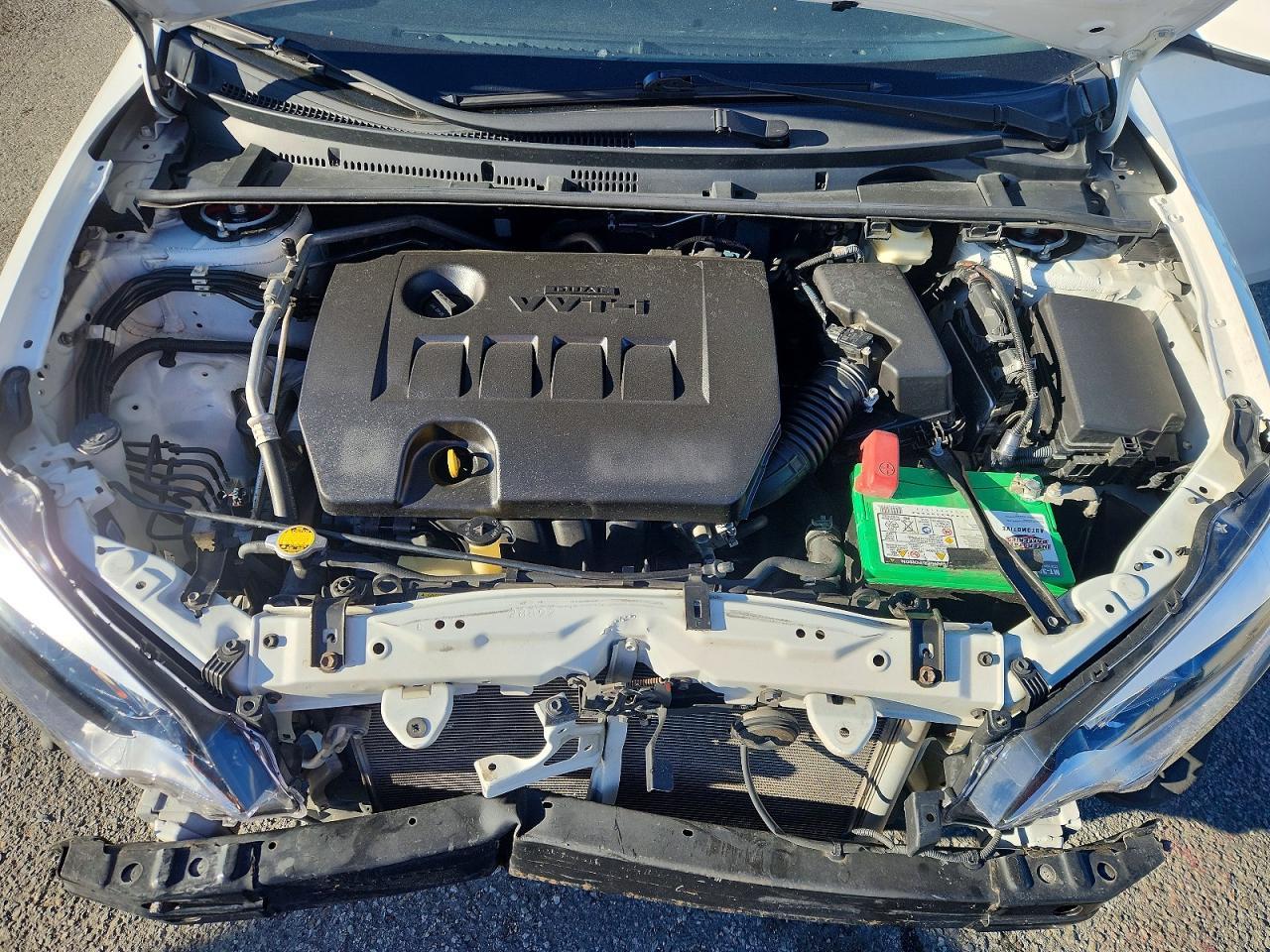 2015 TOYOTA COROLLA