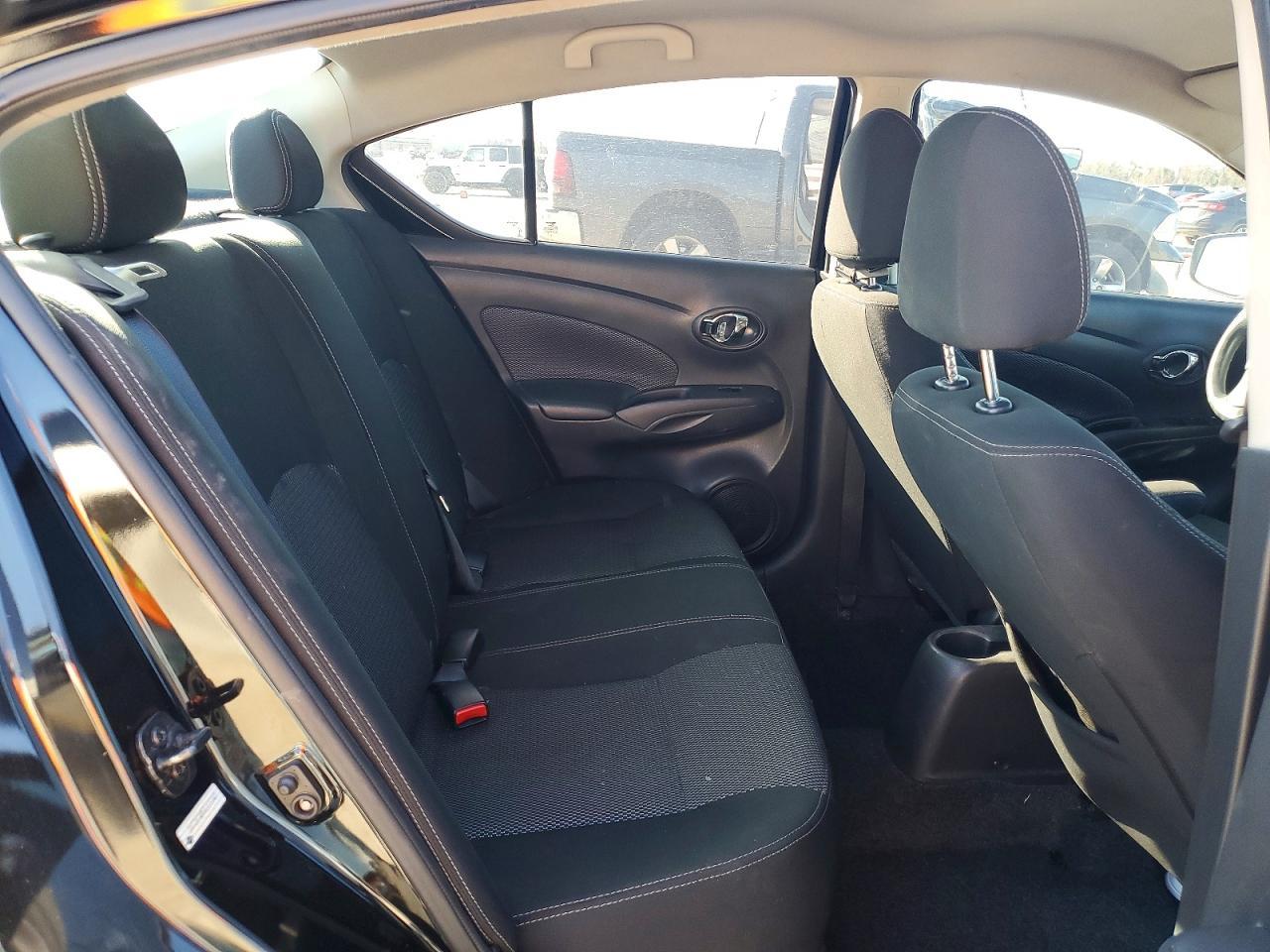 2019 NISSAN VERSA