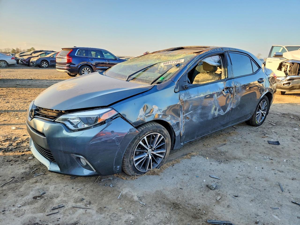 2016 TOYOTA COROLLA