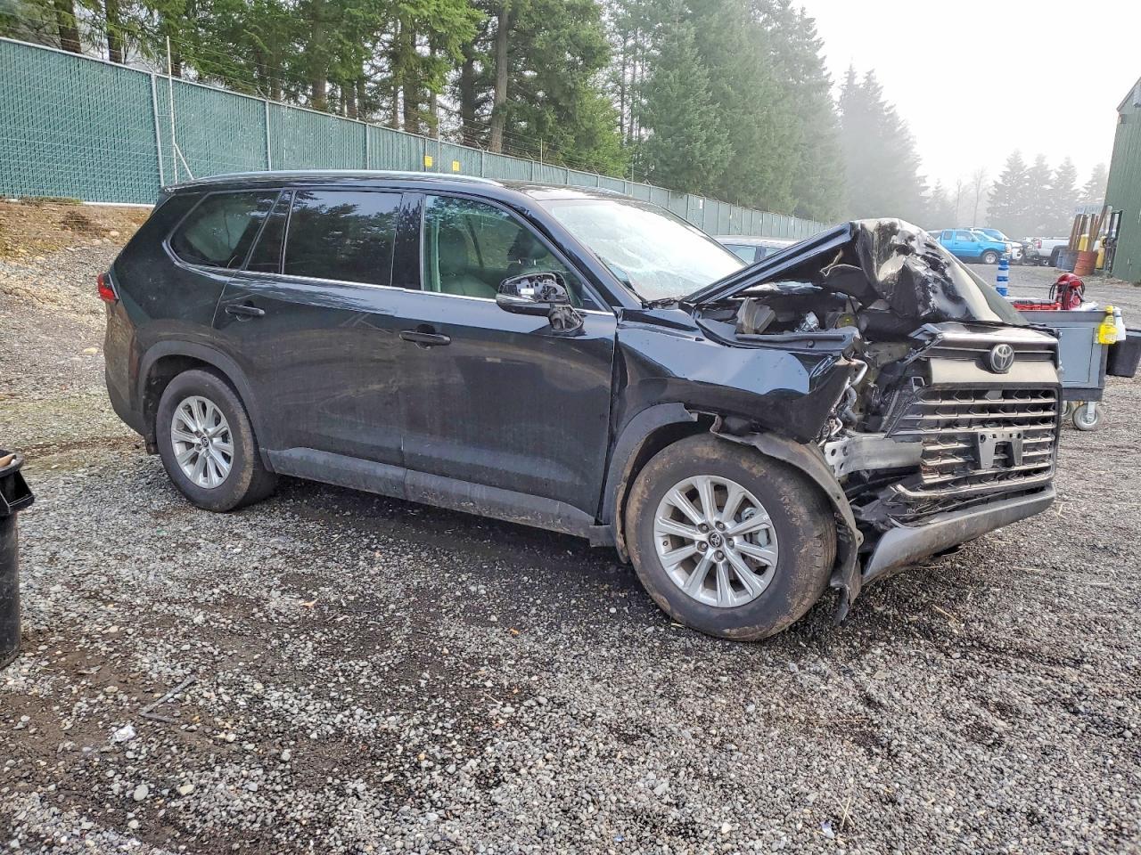 2024 TOYOTA HIGHLANDER