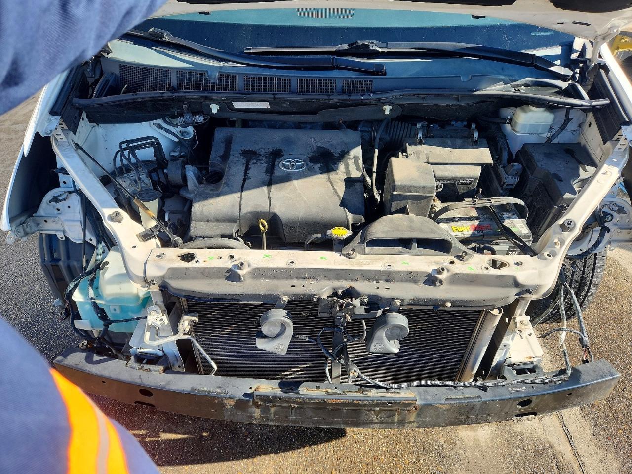 2014 TOYOTA SIENNA