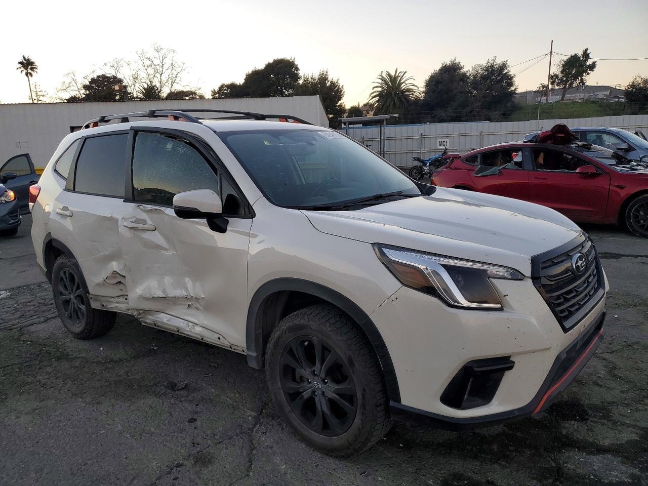 2022 SUBARU FORESTER
