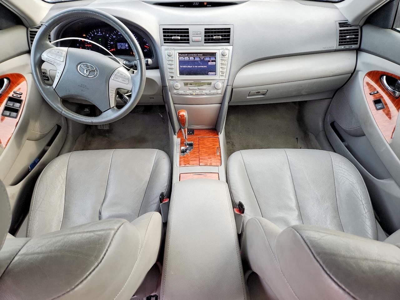 2011 TOYOTA CAMRY