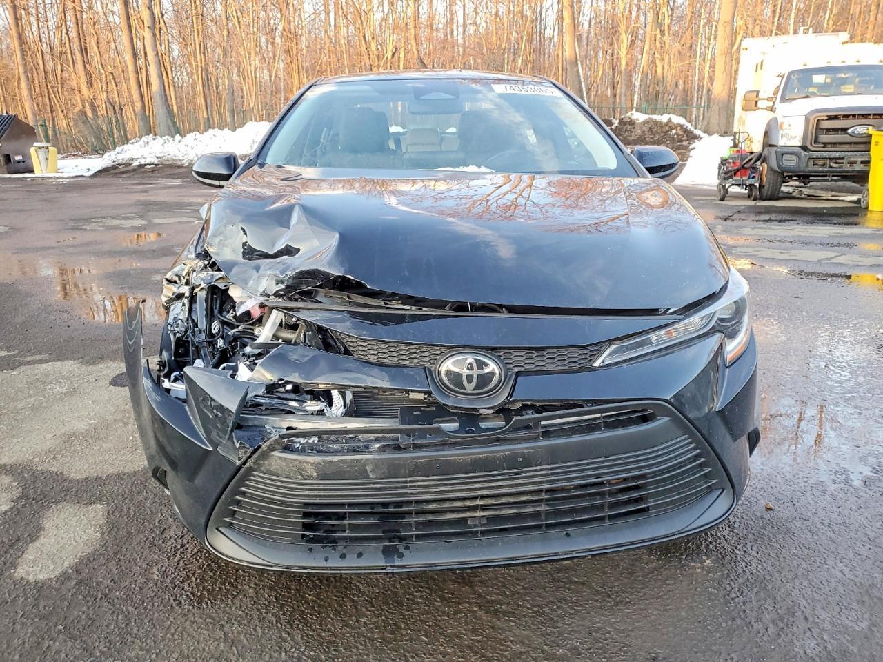 2025 TOYOTA COROLLA