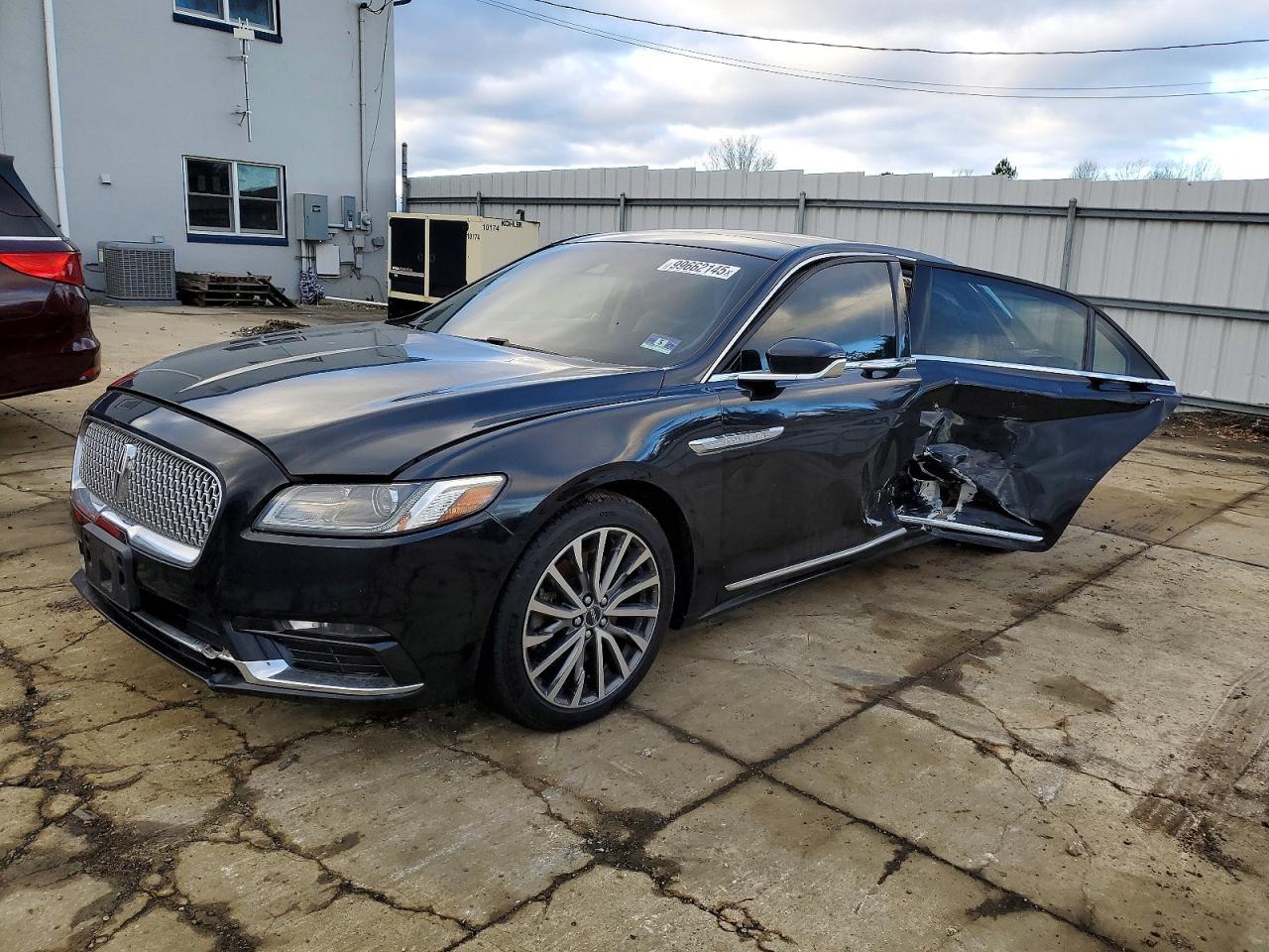 2017 LINCOLN Continental