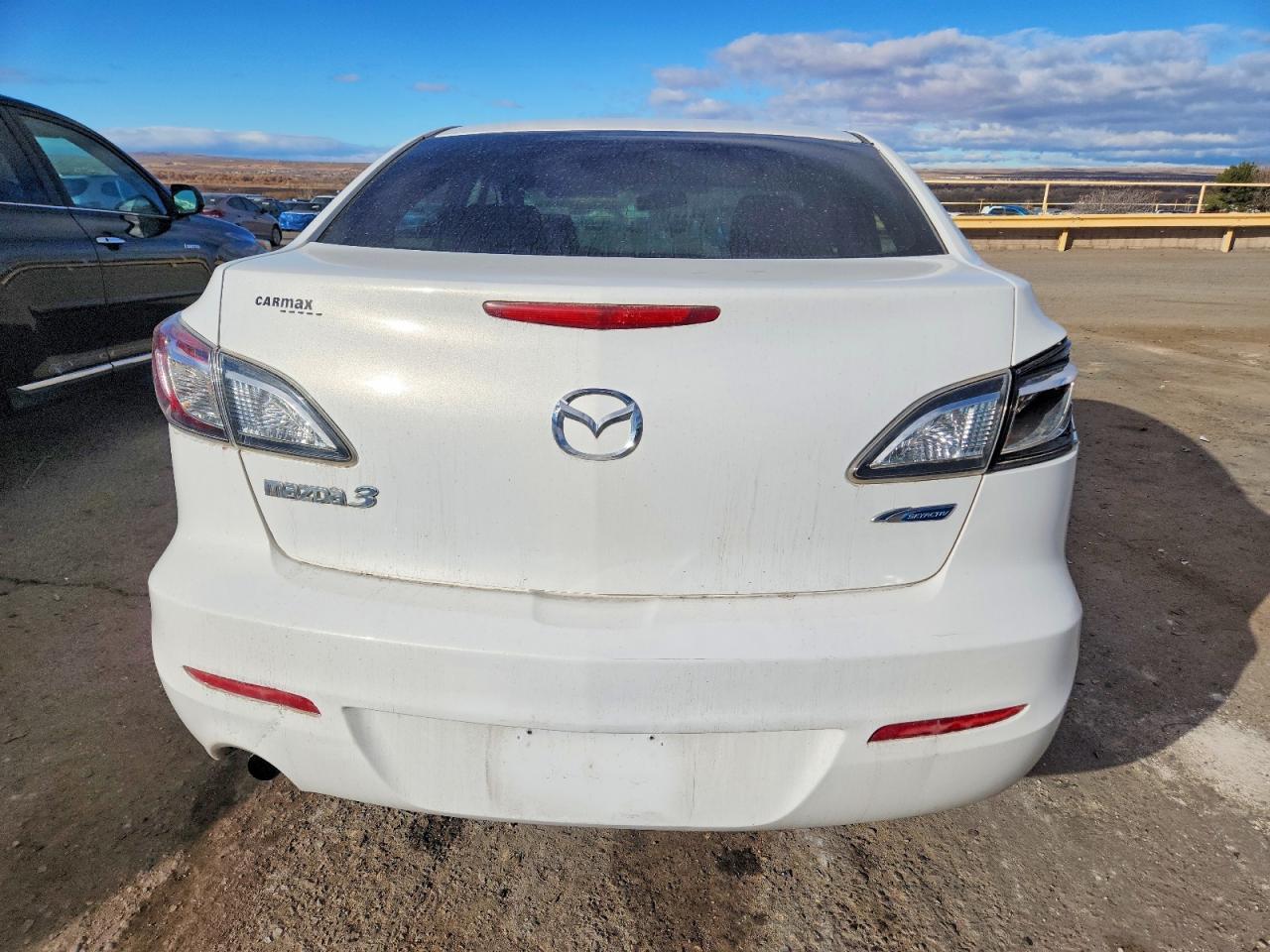2013 MAZDA 3