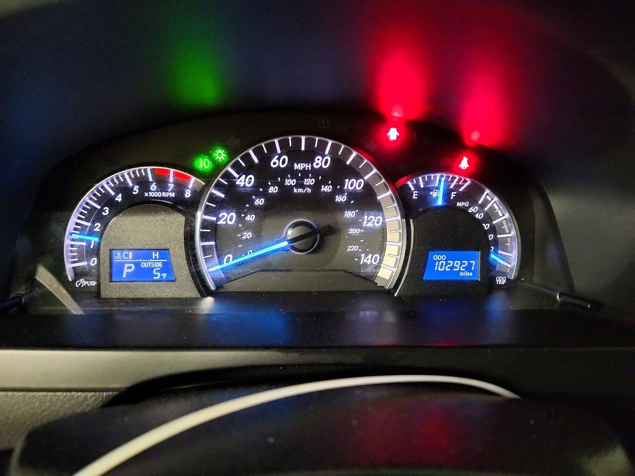2012 TOYOTA CAMRY