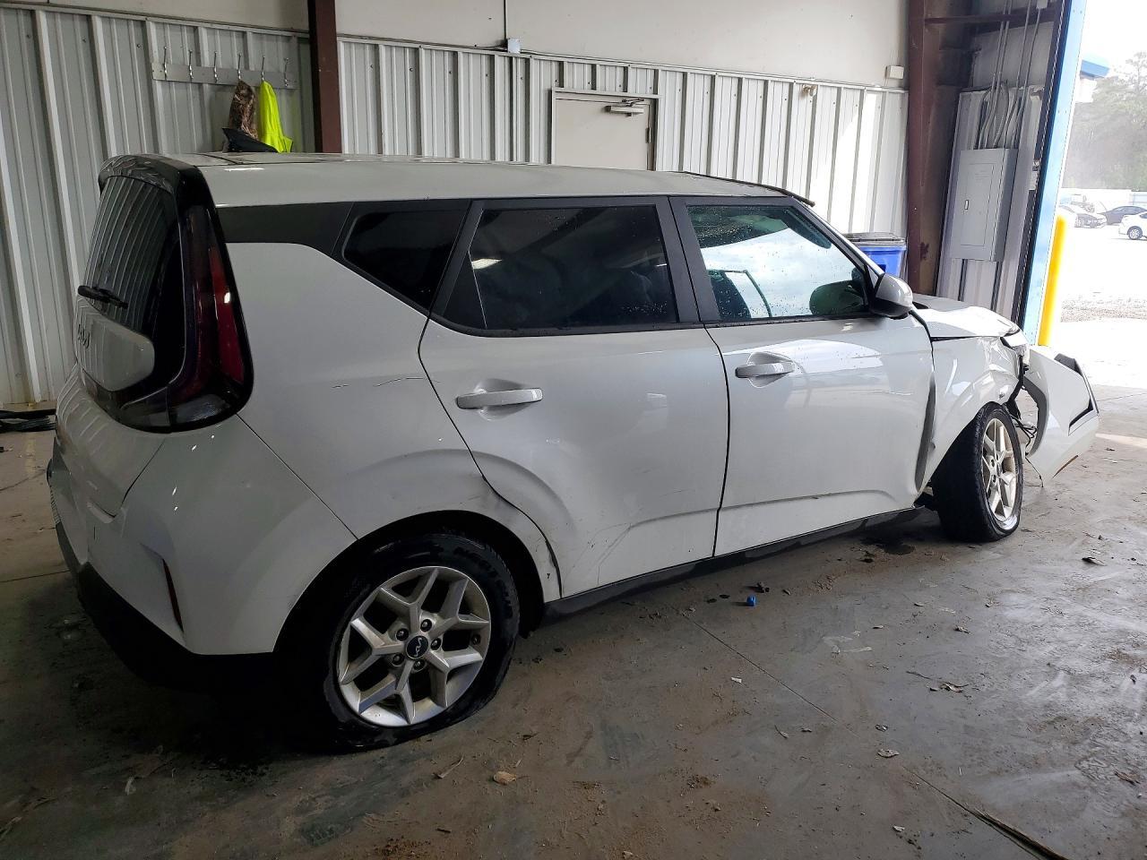 2023 KIA SOUL