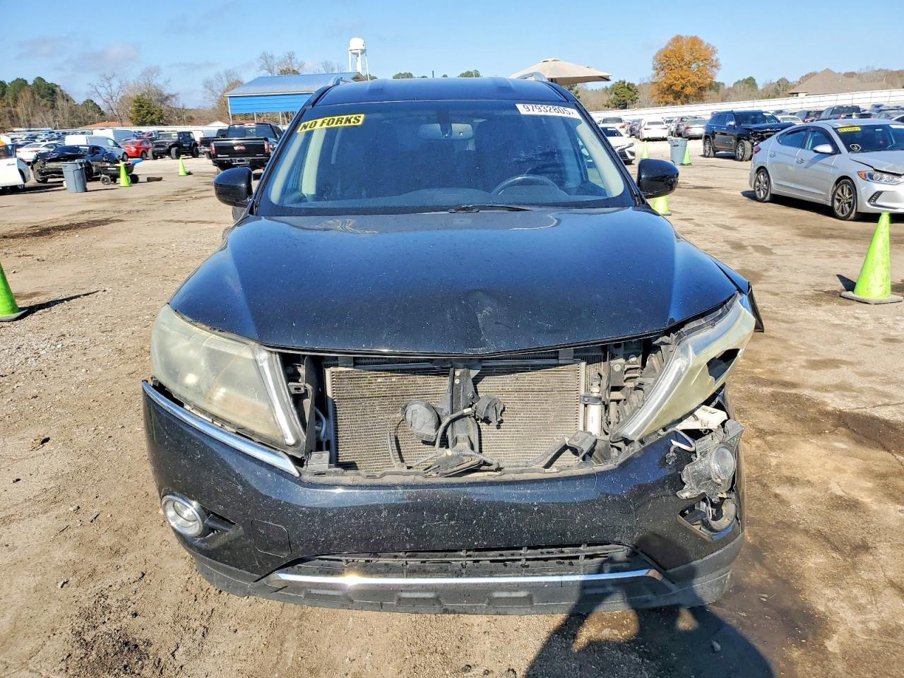2016 NISSAN PATHFINDER