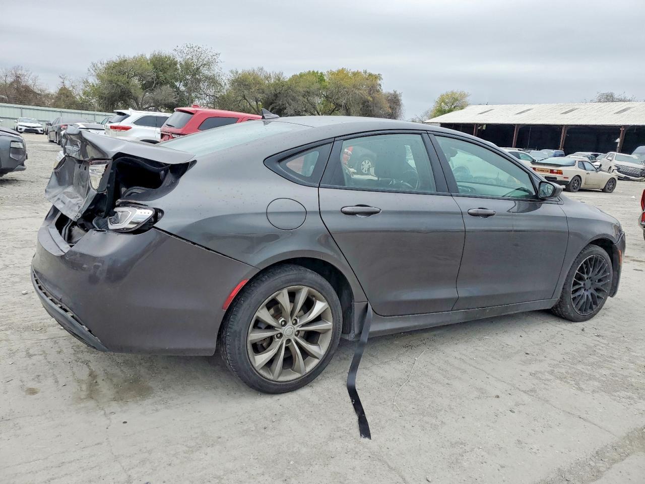 2015 CHRYSLER 200