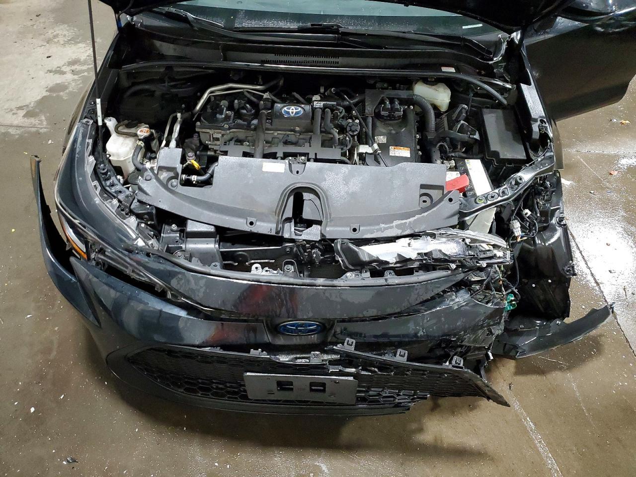 2022 TOYOTA COROLLA