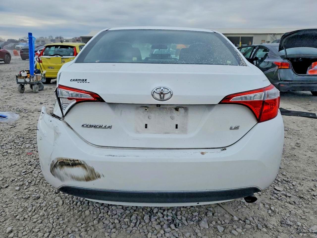2015 TOYOTA COROLLA