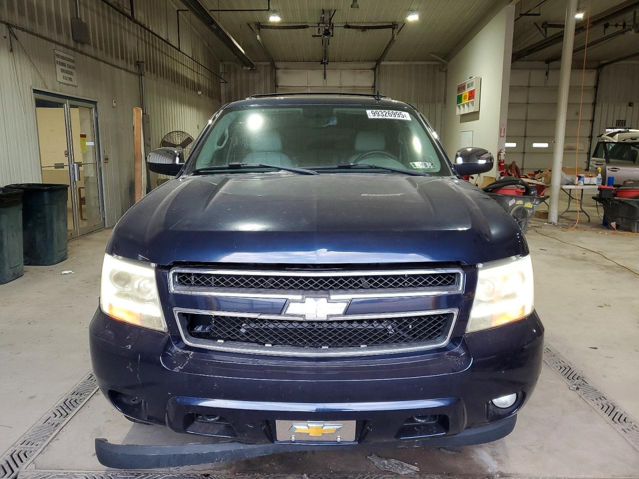 2008 CHEVROLET Suburban