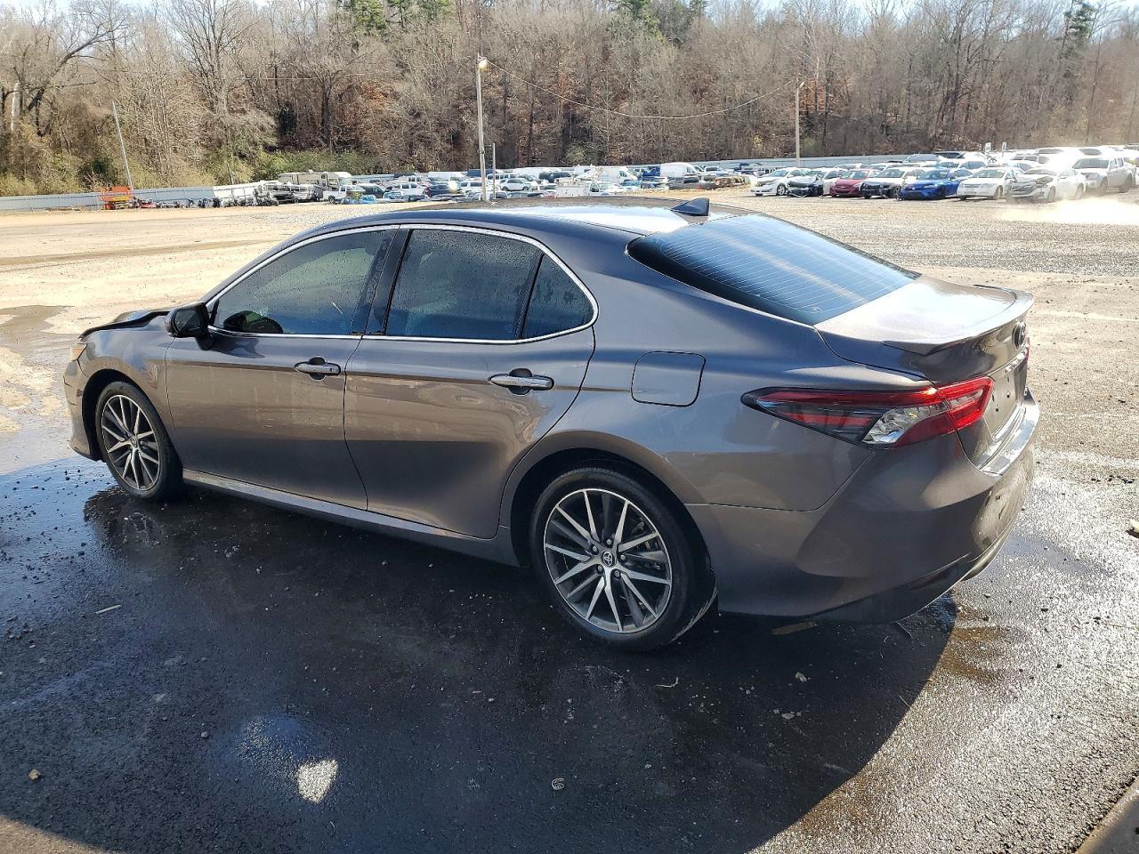 2023 TOYOTA CAMRY
