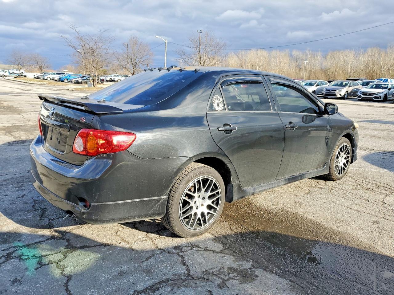 2010 TOYOTA COROLLA