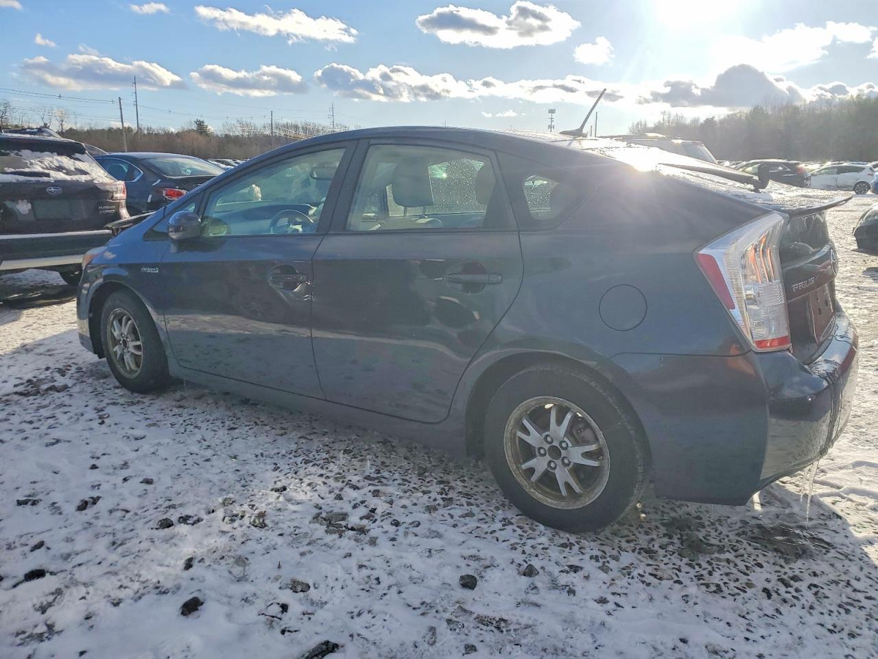 2011 TOYOTA PRIUS