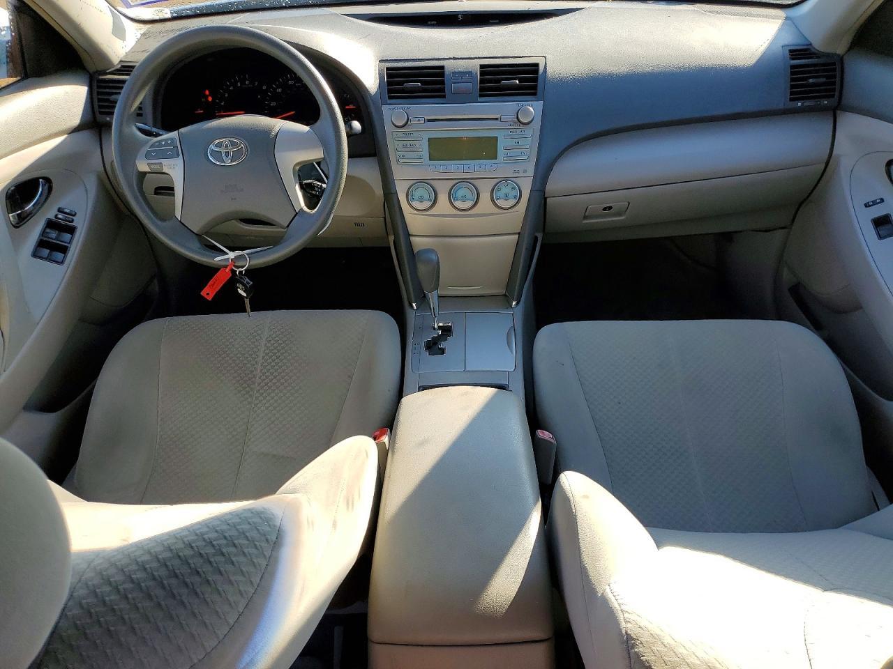 2009 TOYOTA CAMRY