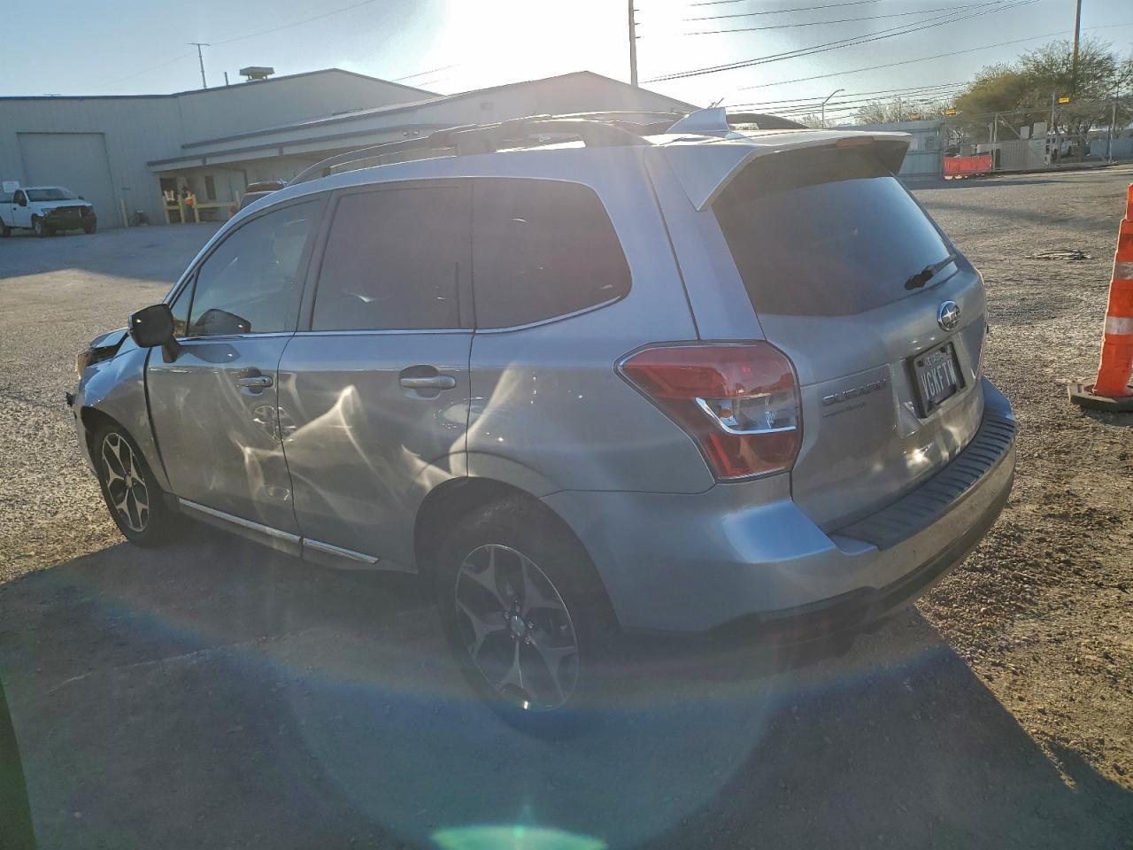 2016 SUBARU FORESTER